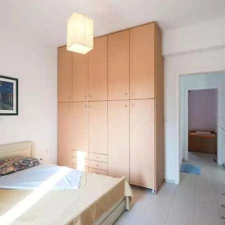 Adorable 3 Bedroom Maisonette In Pounta *